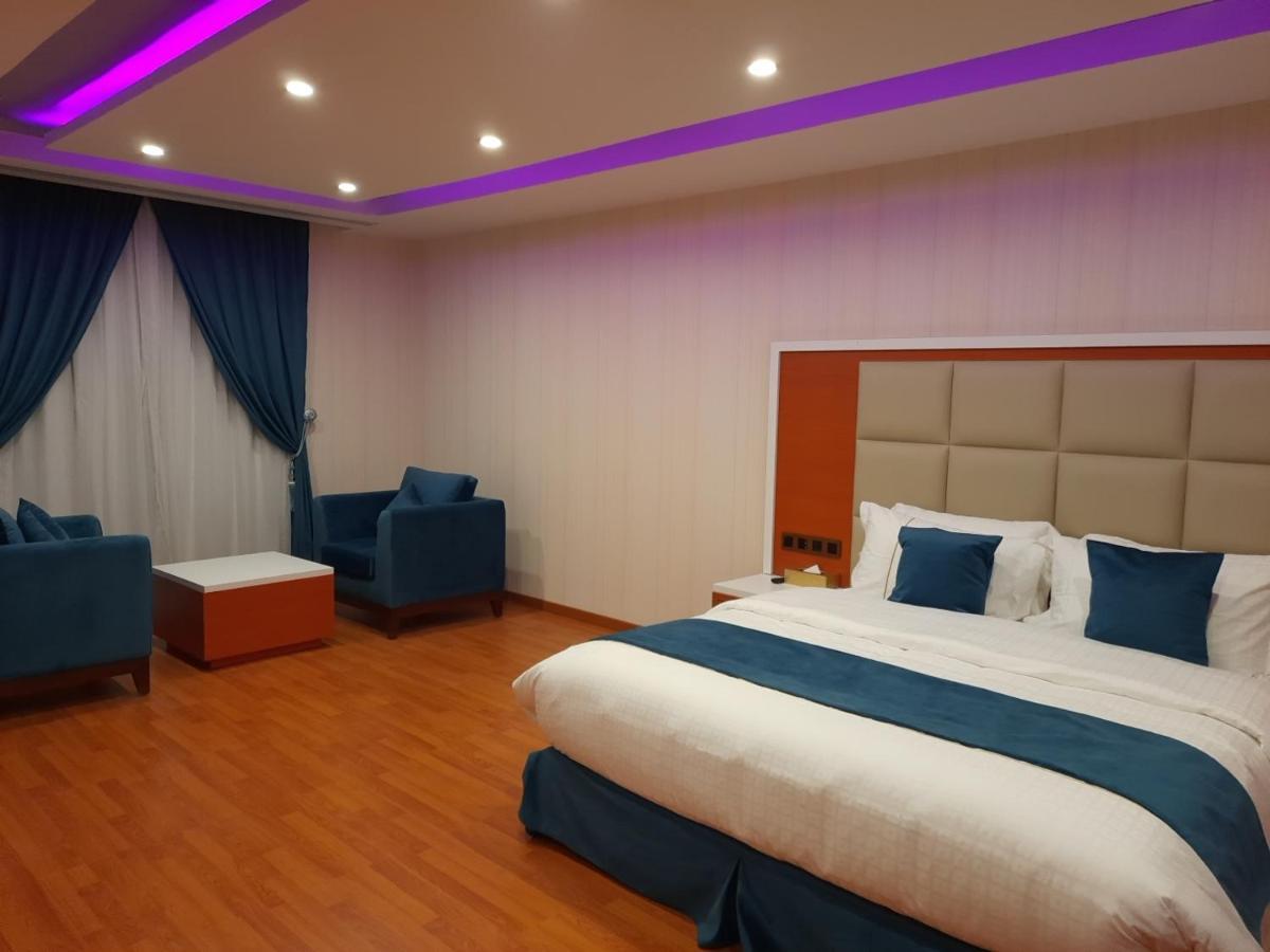 Villa Park Khobar Bagian luar foto