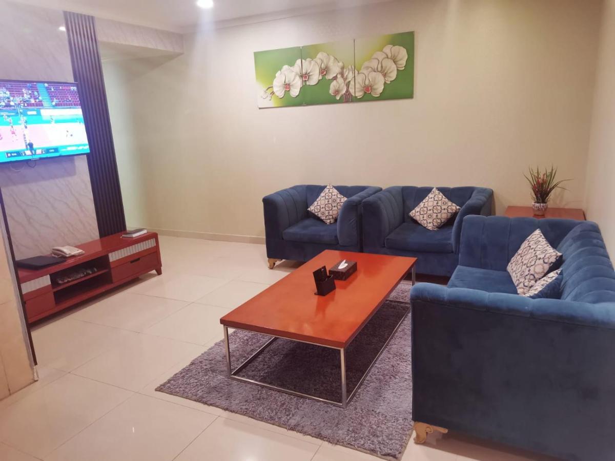 Villa Park Khobar Bagian luar foto