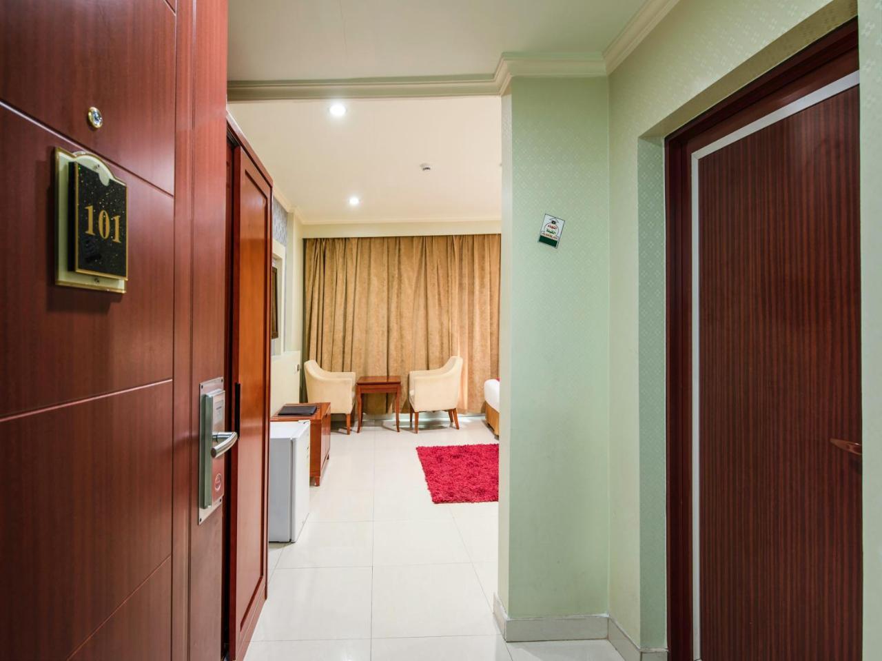 Villa Park Khobar Bagian luar foto